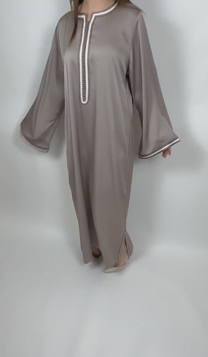 Elara Kandoura